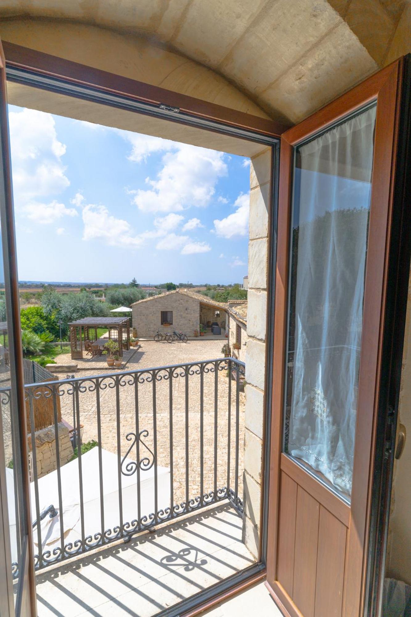 Borgo Monachella Bed & Breakfast Ragusa Phòng bức ảnh